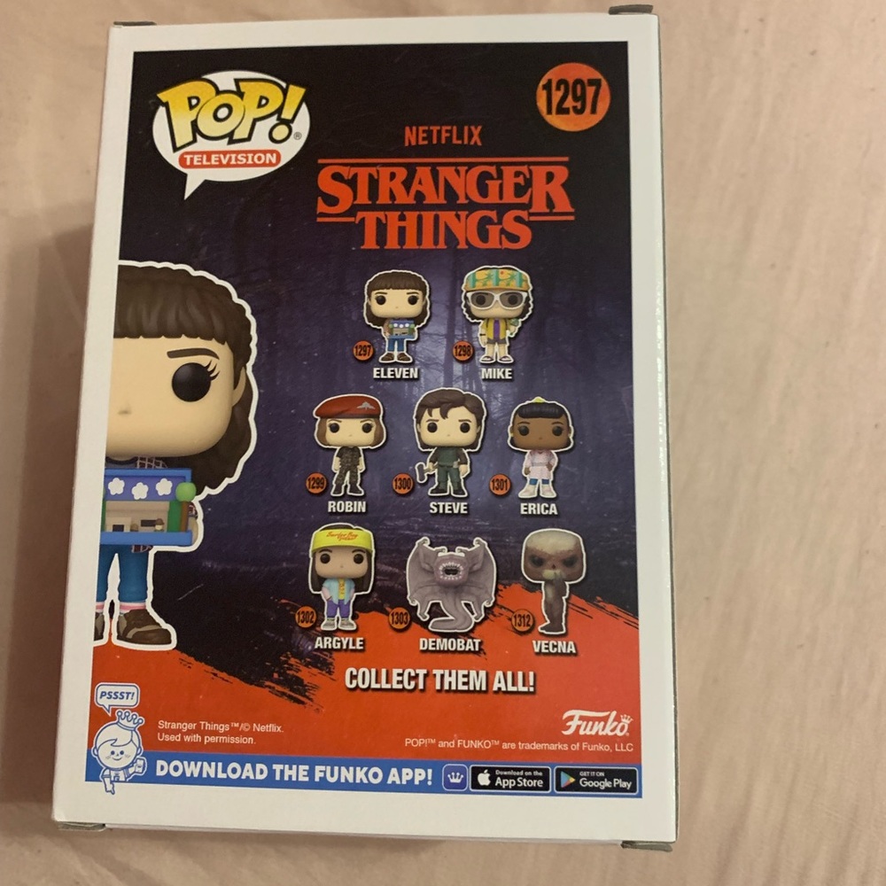 Bundle of Four Funko pops Stranger things - Picture 10 of 14